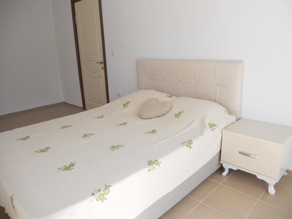 Doa Apartments Kuşadası Oda fotoğraf